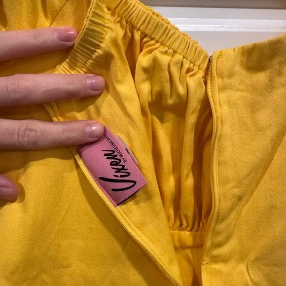 Vixen by Micheline Pitt - Lakeland Dress in Yellow - Picture 6 of 6